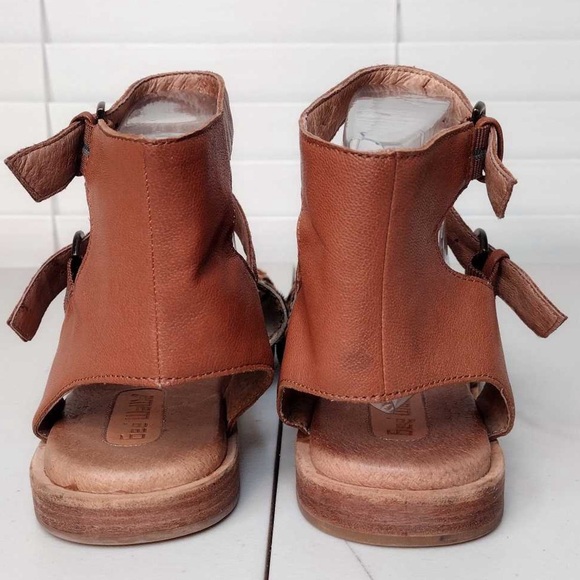 Anthropologie Gee WaWa Boho Calf Hair Leopard Print Gladiator Ankle Sandals - Picture 9 of 16